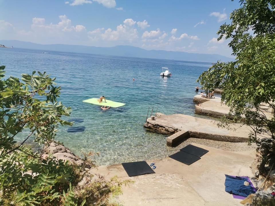 Apartmani Omišalj المظهر الخارجي الصورة