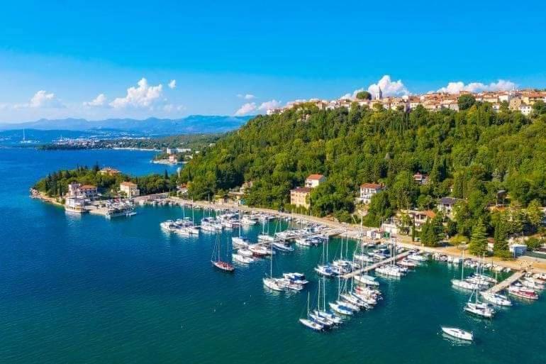 Apartmani Omišalj المظهر الخارجي الصورة