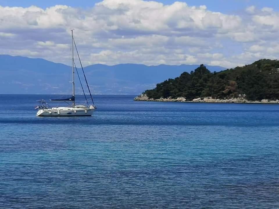 Apartmani Omišalj المظهر الخارجي الصورة