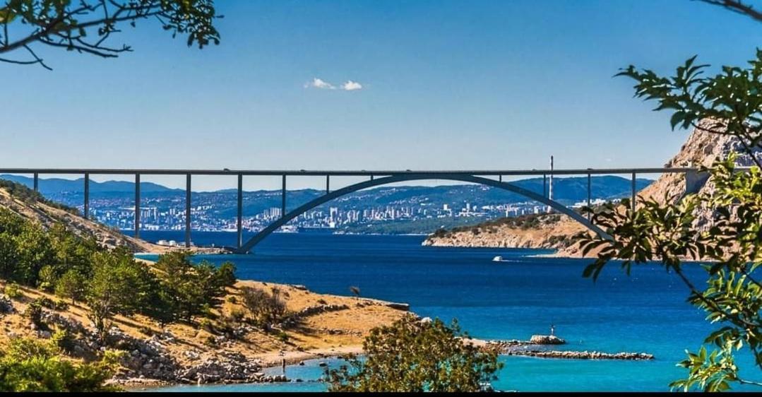 Apartmani Omišalj المظهر الخارجي الصورة