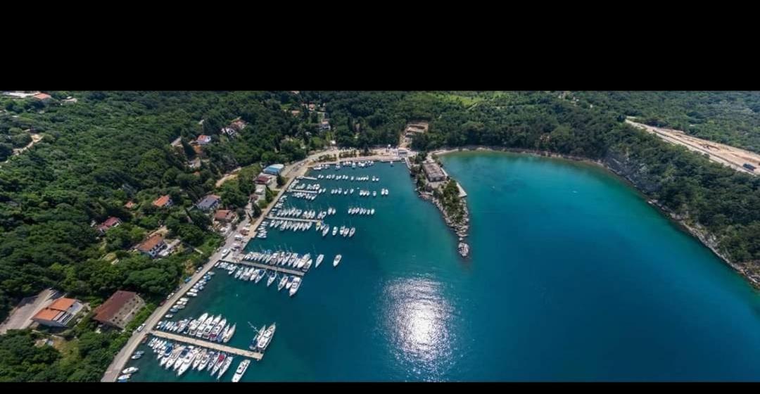 Apartmani Omišalj المظهر الخارجي الصورة